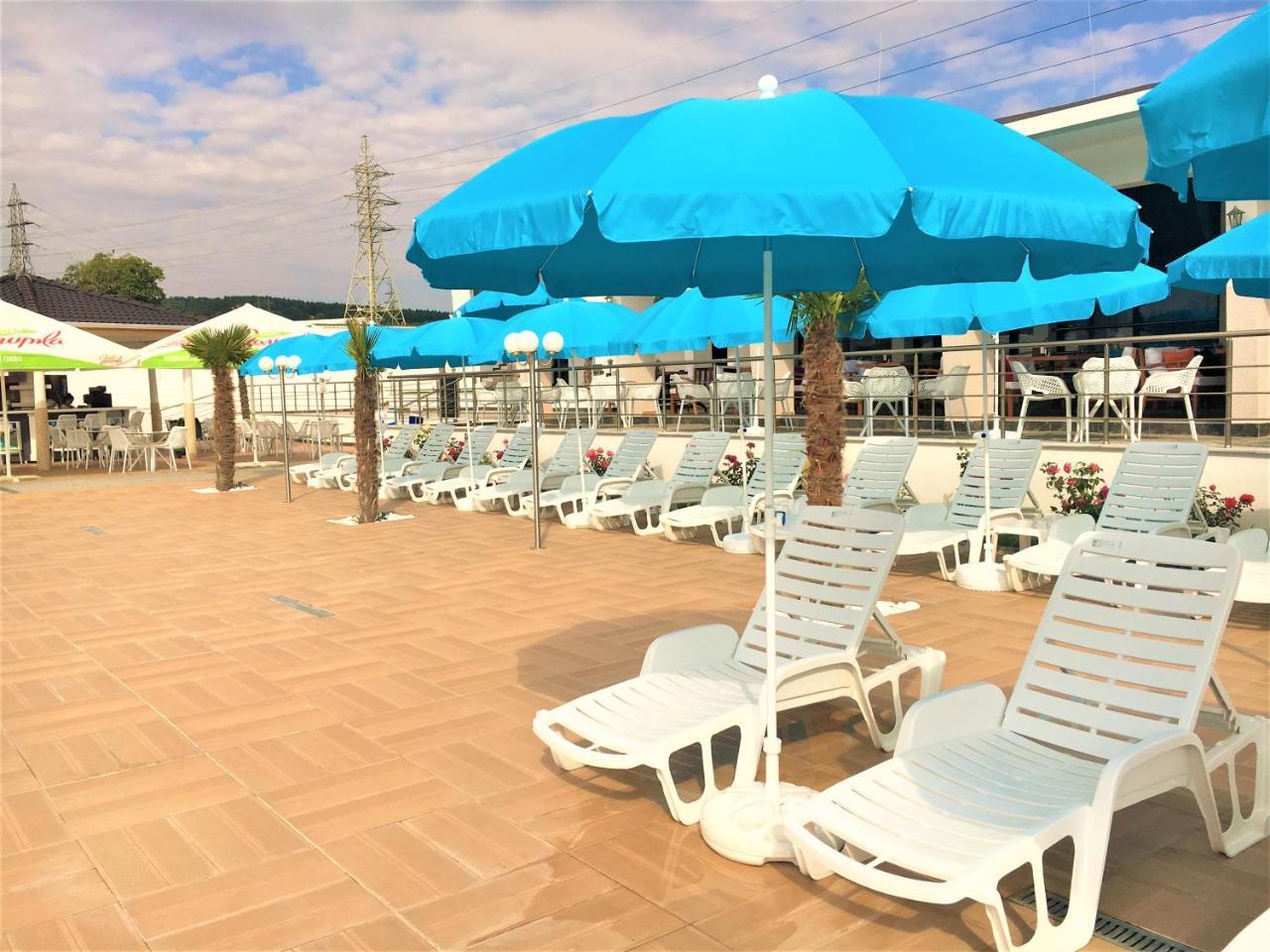 Hotel Aqua Kŭrdzhali Exterior photo